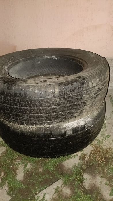 Зимние шины бу продается