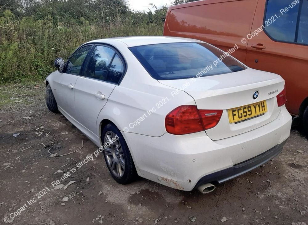 Dezmembrez BMW 320d 2009 M Pack e90 76000 mile