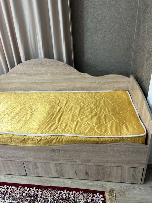 Кровать одноместный 90*200