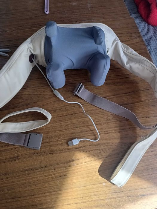 Масажор за врат почти неизползван