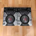 CDJ400 X2 buc foarte puțin folosite