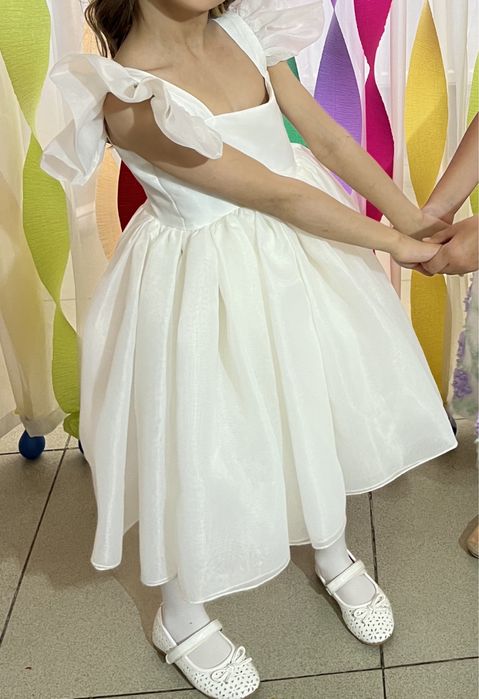 Платье нарядное для девочки