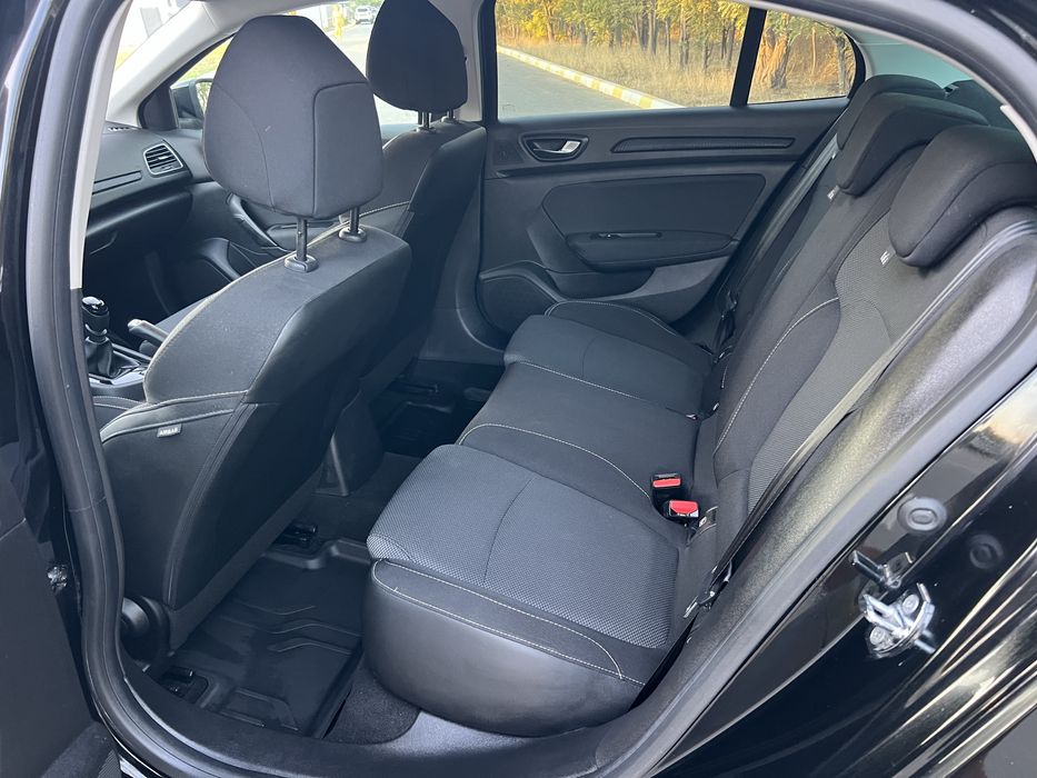 OKAZIE!!! Vand Renault Megane •2020• 17000KM!!!