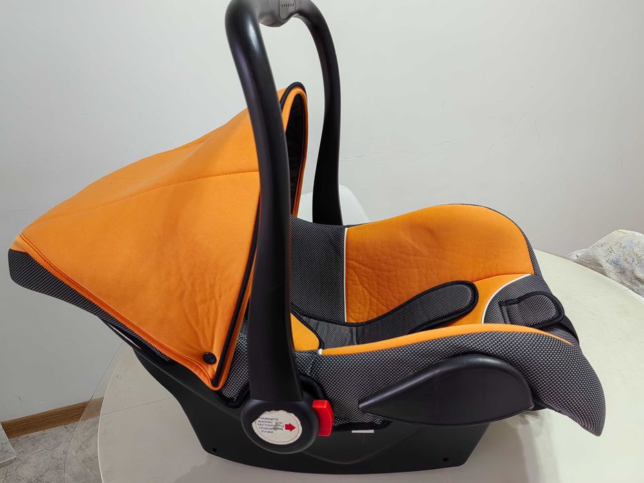 Автолюлька для малыша