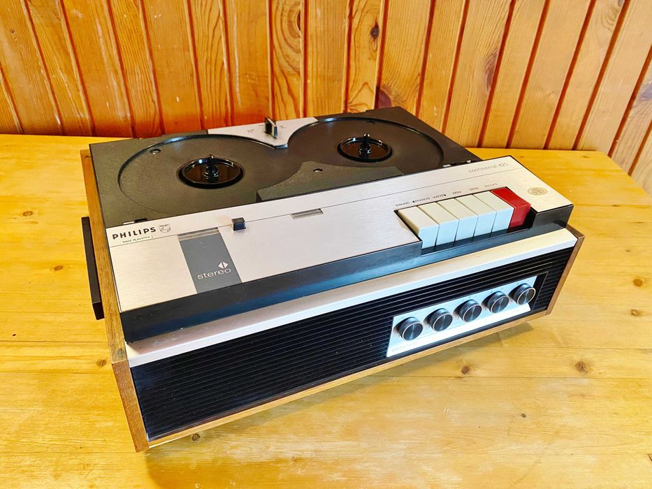 Цена - 150лв. Магнетофон PHILIPS - Continental 420 - 1966 г.