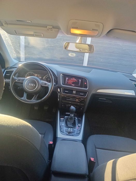 Audi Q5 4x4   Euro 5. 2.0 tdi 177 cai  2014 cutie manuala fara AD.B