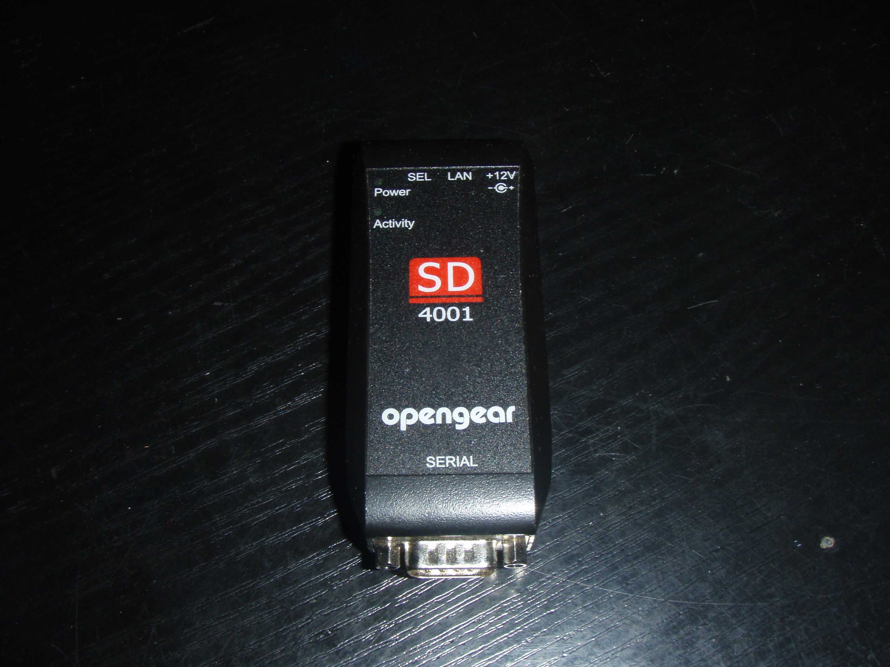 Adaptor port COM serial la retea Opengear SD 4001