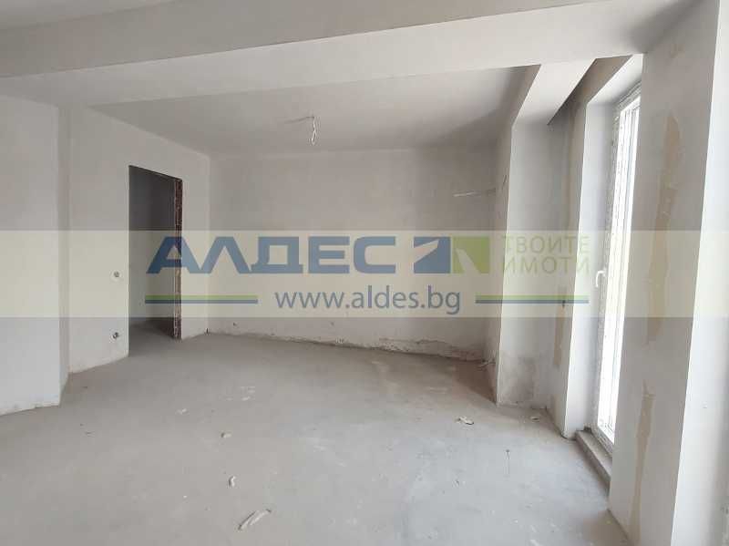 Продава се Тристаен апартамент в София, Хладилника - 158 кв.м за 2000 €/кв.м - Снимка #5