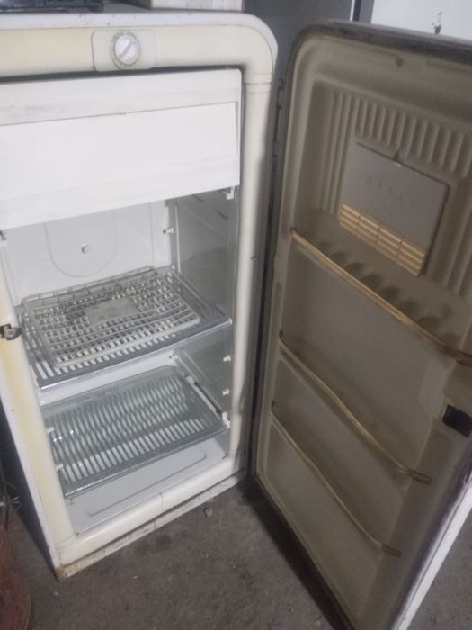 холодильник зил масква 1968 г в