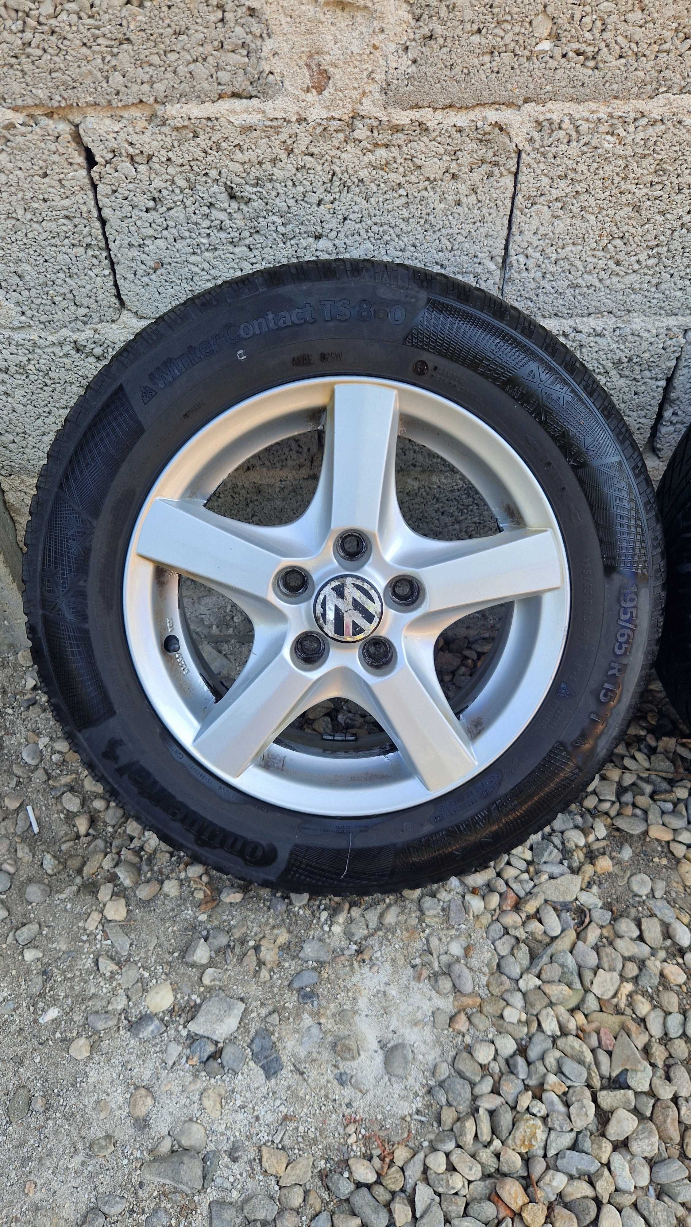 VW Джанти със зимни гуми 195/65/15 6,5J×15 ET48 5×112