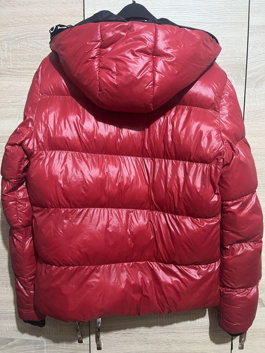 Geaca Guess marimea M