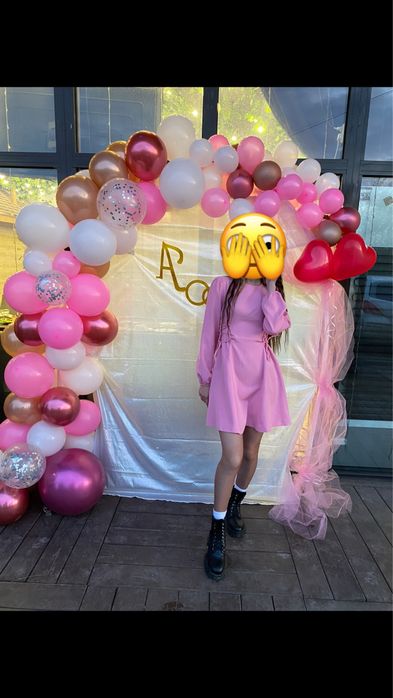 Продается розовое платье