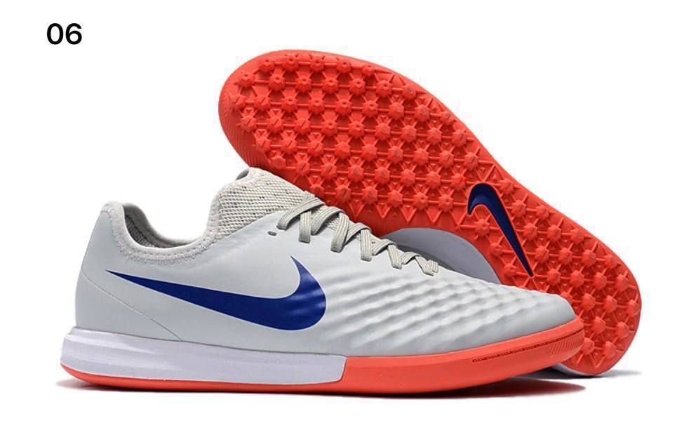 Распродажа Сороконожки Nike Magista ( размер 39,40)