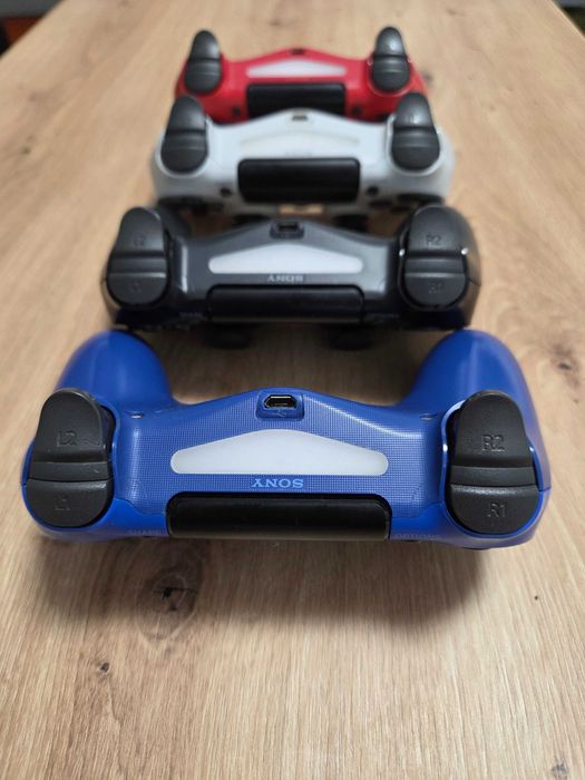 Controller maneta PS 4 PlayStation 4 in stare buna