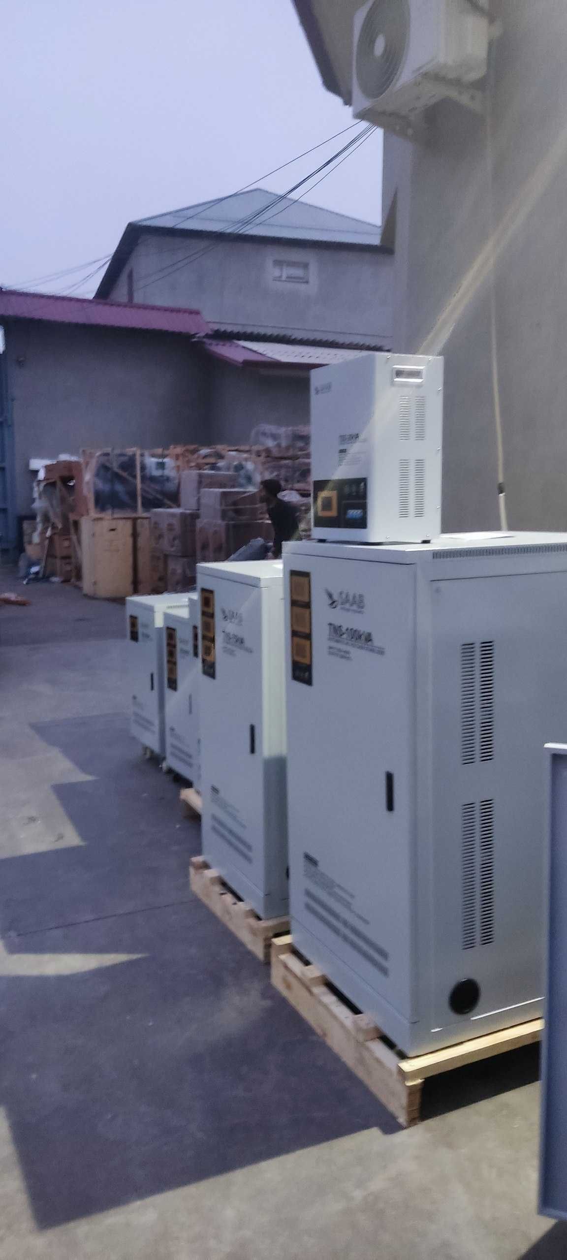 стабилизатор 20kw30kw40kw50kw75kw100kw150kw stablizatorlar 220V/380V