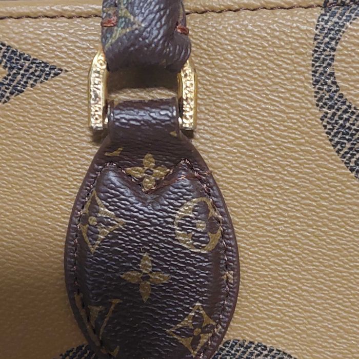 Дамска чанта Louis Vuitton