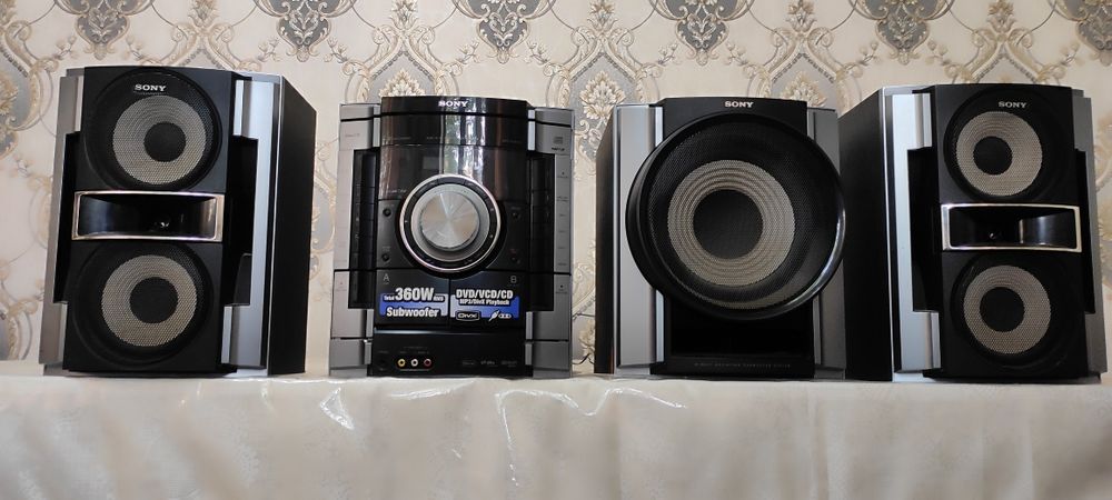 Музыкальный центр SONY