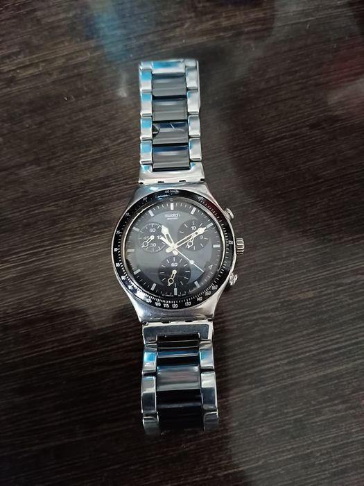 Продам часы swatch