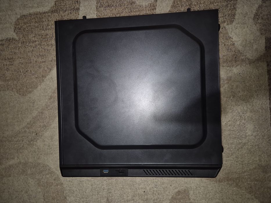 Vand carcasă PC Floston