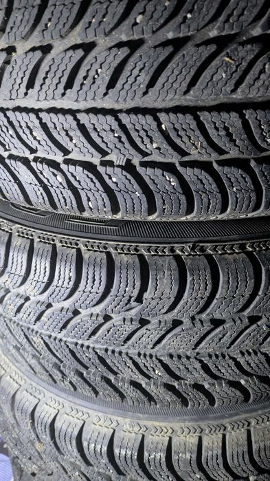 4 Зимни гуми с Тасове и Джанти 175/65R14 Пежо - Ситроен