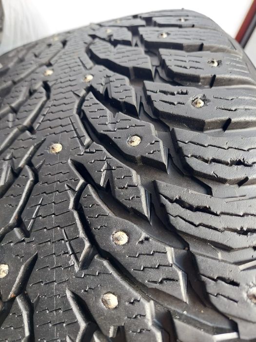 Шины Nokian 285/50/20