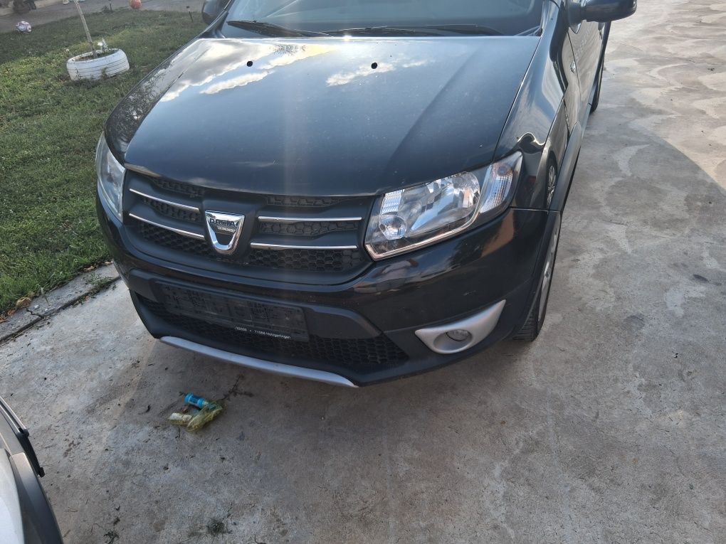 Fata completa dacia sandero stepway 2014