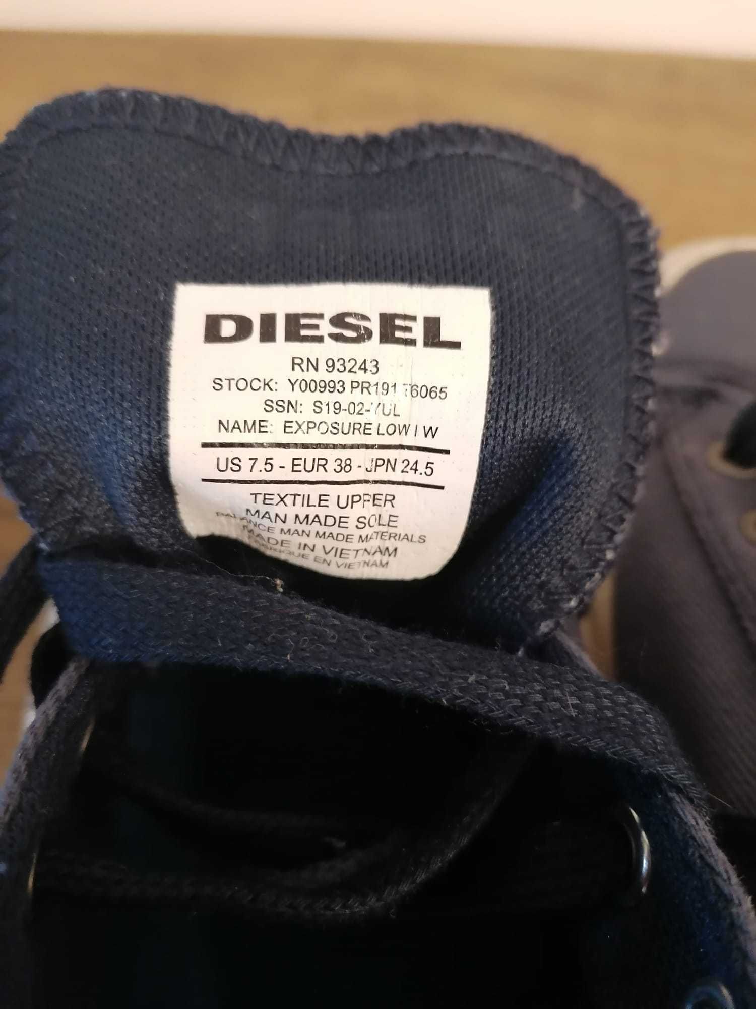 Tenisi Diesel bleumarin marime 38