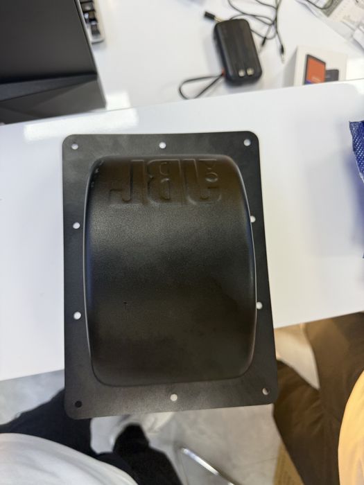 Kalonka temir ruchka JBL