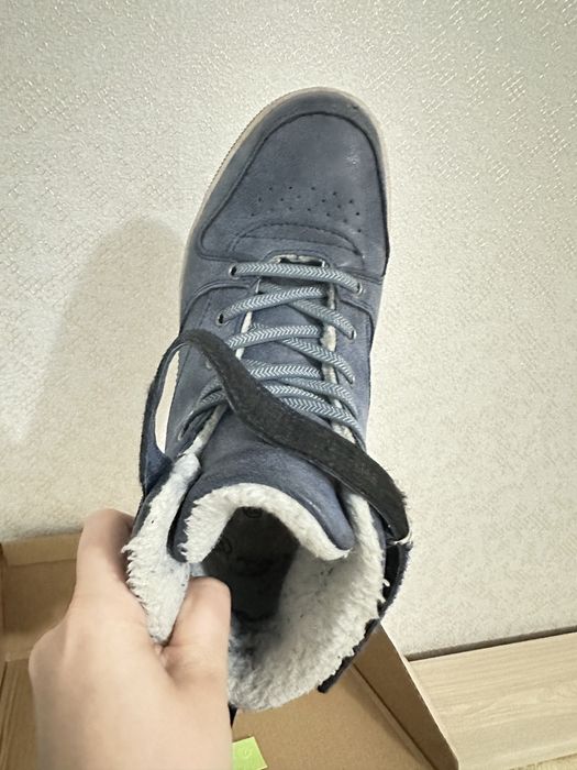 Продам ботинки\кроссовки на теплую зиму