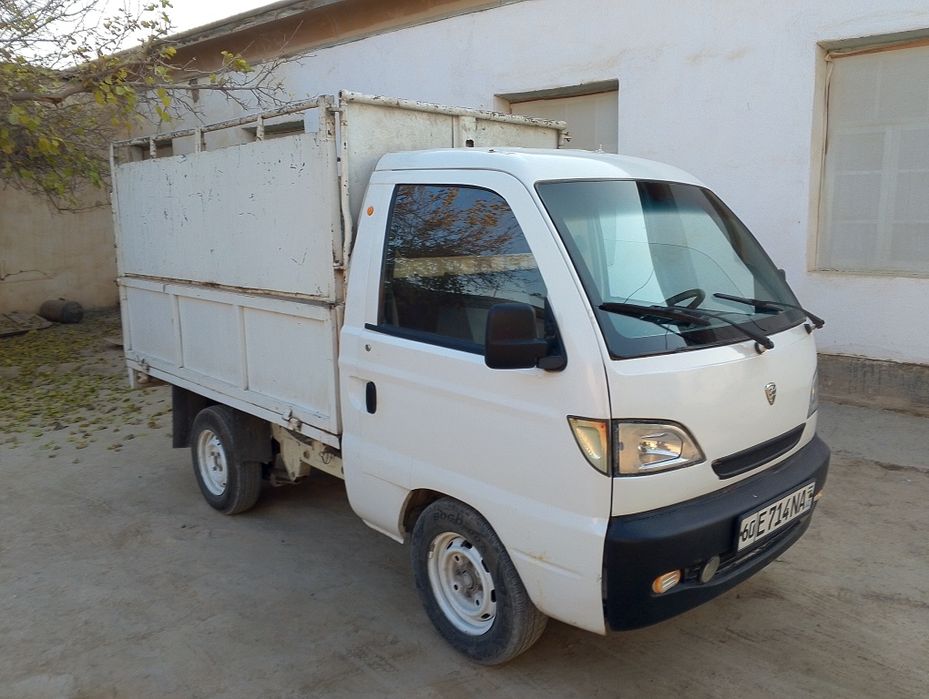 Лабо сотилади ёки обмен бартер