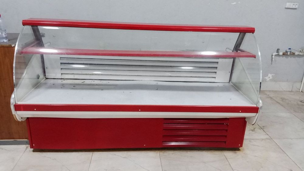 Витрина Холадиник сотилади