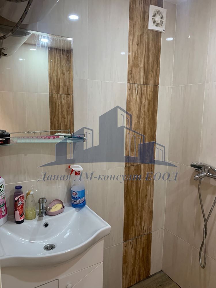 Продава се Двустаен апартамент в Шумен, Херсон - 61 кв.м за 1965 €/кв.м - Снимка #3