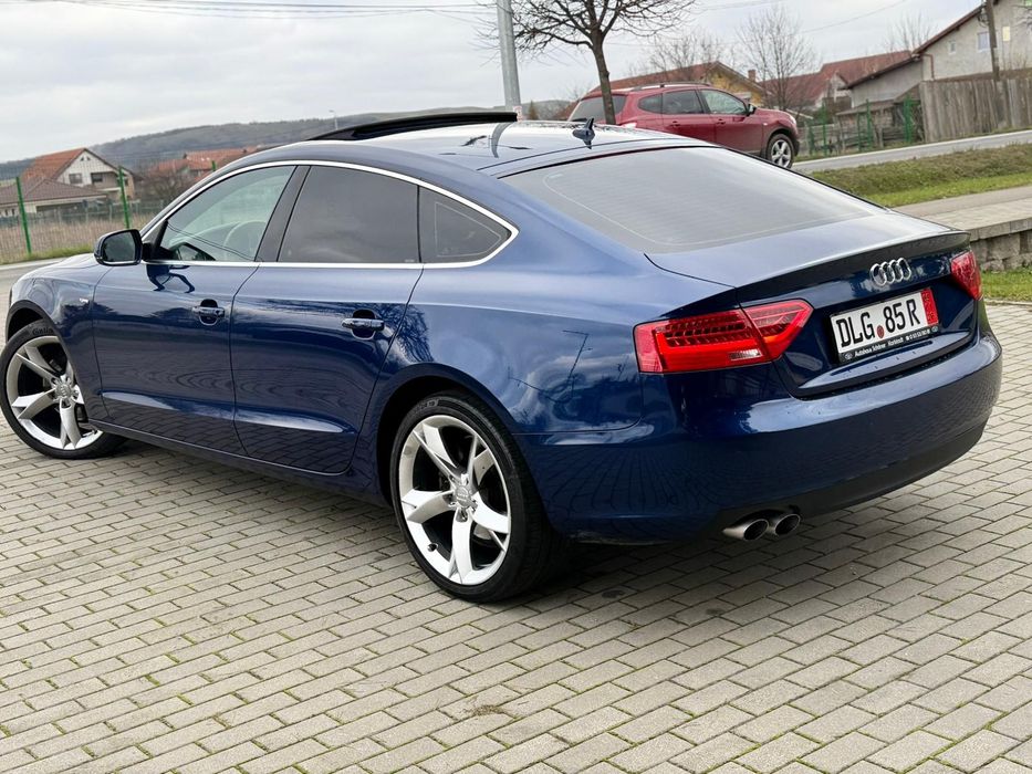 Audi a5 2.0d 177 cp sline
