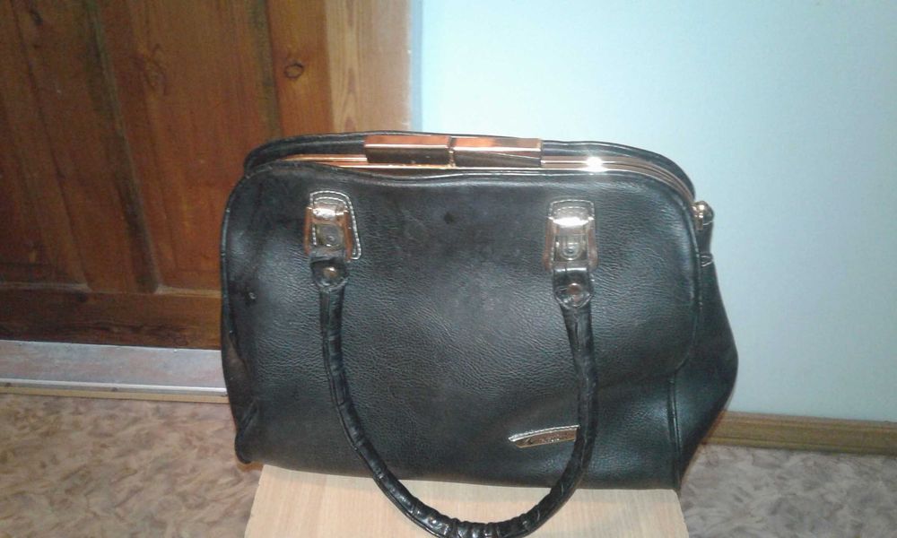 сумки женские 8 штук