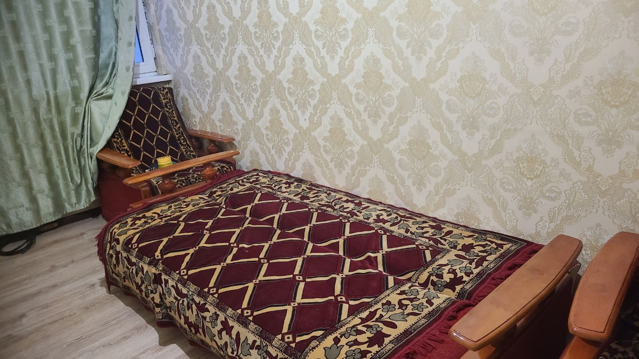 Сдаю 1комнатная квартира с обстановкой на Мирзо улугбекском районе...