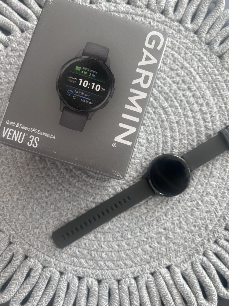 Smartwatch Garmin Venu S3 Health & Fitness GPS Smartwatch,nou