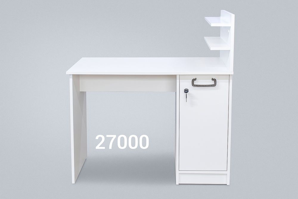 Маникюрные столы новые