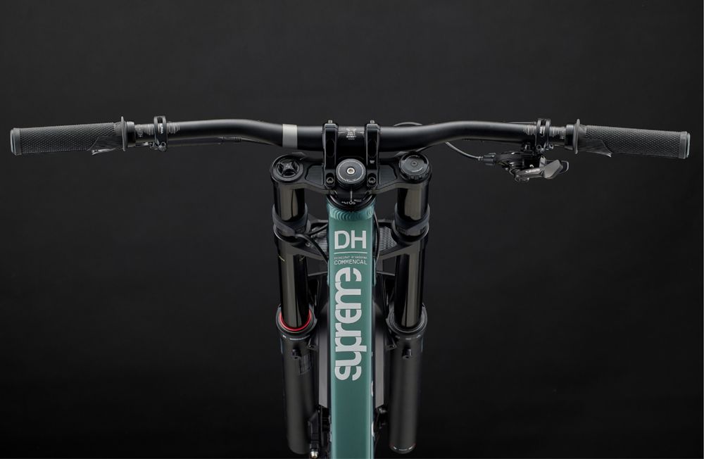 Commencal Supreme DH v5 marimea M, NOU, cu factura si garantie