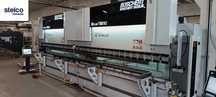 Transformă fabricația de metal cu Mașina noastră Press Brake de 6m!