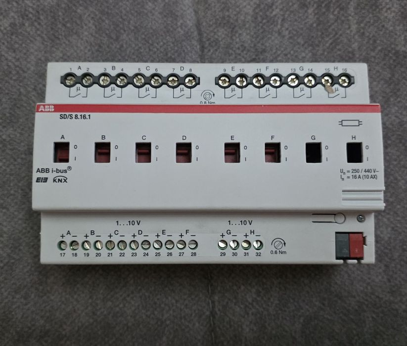 Модули для умного дома ABB knx