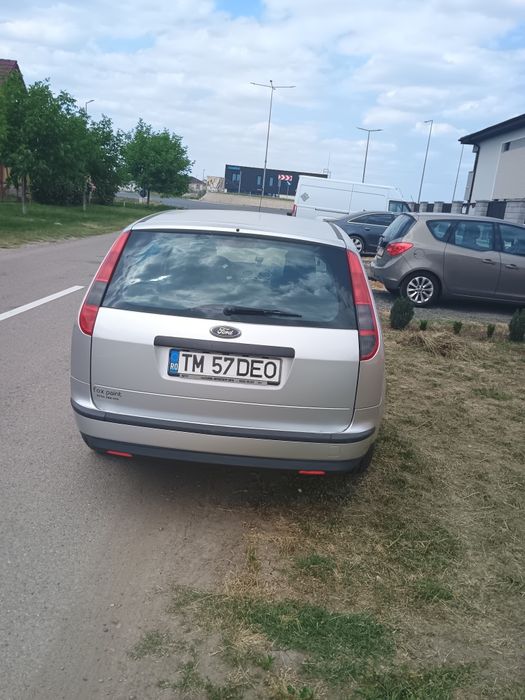 FORD FOCUS, combi, 1599 cm benzina , STARE IMPECABILĂ