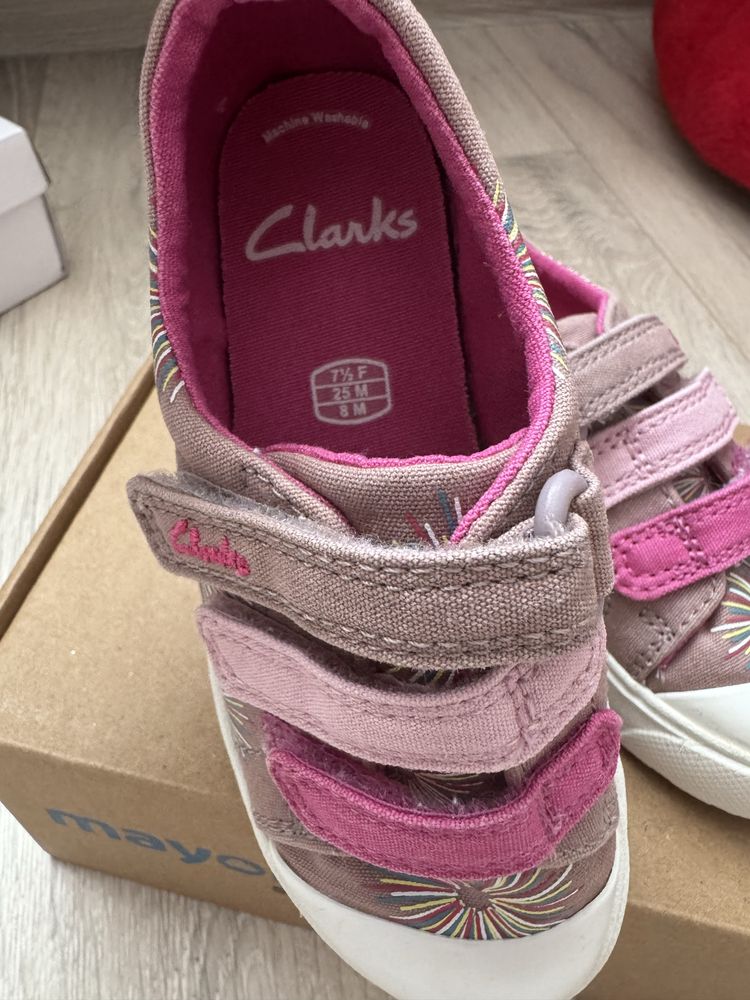 Детски обувки Clarks