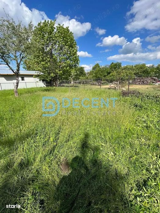 Teren intravilan de vanzare  Sacele