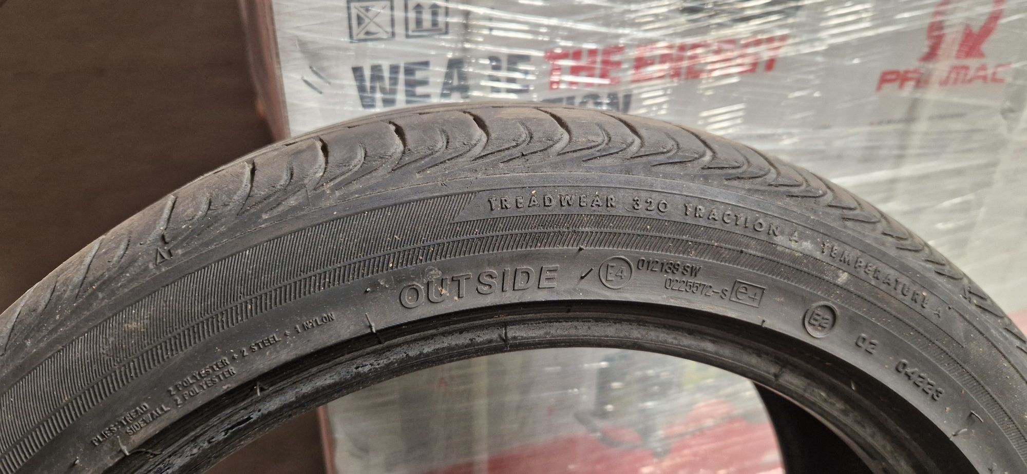 Vând 4 cauciucuri 225/45R17 91W