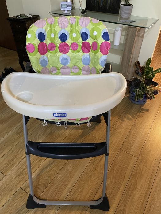 Scaun masa bebelusi Chicco