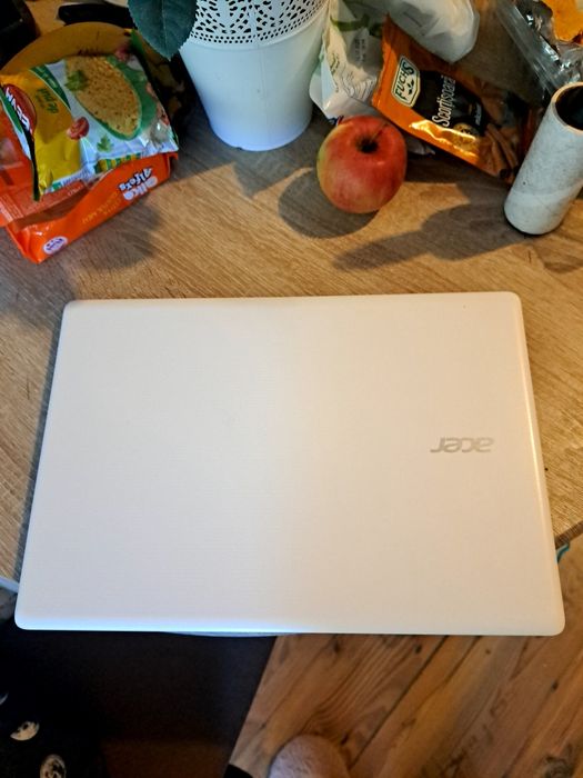 Laptop Acer funcțional