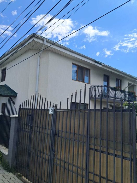 Imobil  pretabil atât pentru locuință, cât și pentru alte activitati