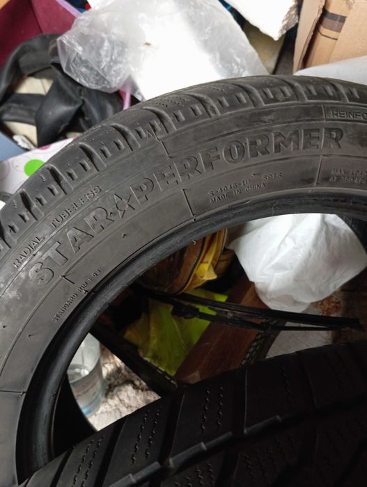 Зимни гуми в идеално състояние нов внос от Австрия 195/55/205