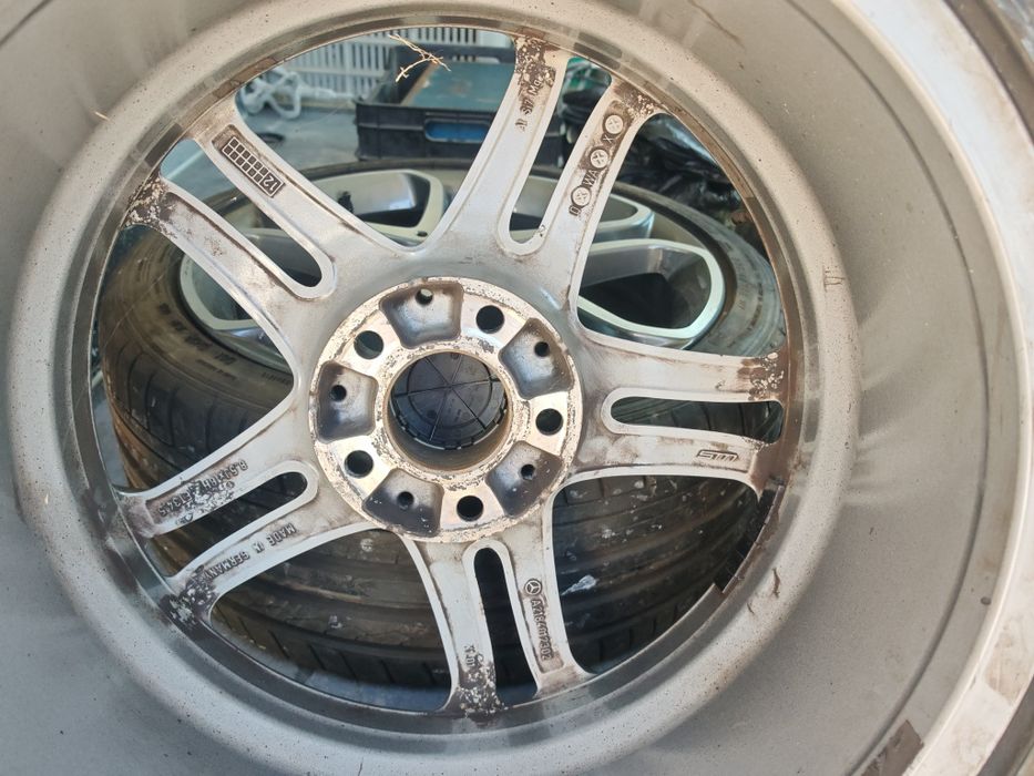 Плодавам оригинални лети джанти мерцедес 18