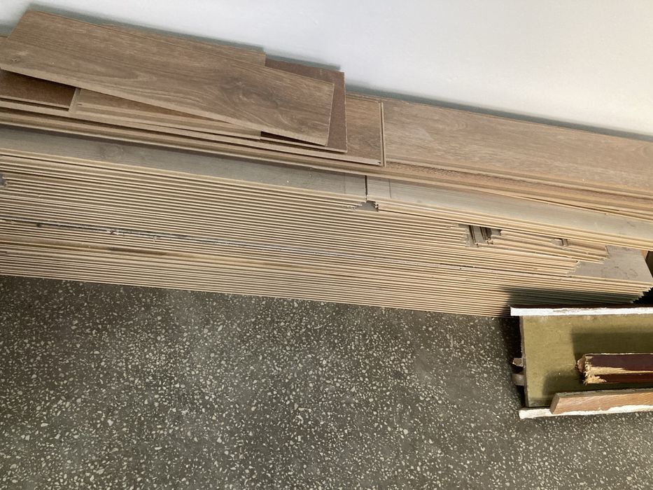 Parchet laminat din renovari